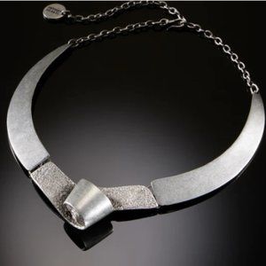 UNTAMED HEARTS NECKLACE FOLLOW YOUR OWN RHYTHM INDUSTRIAL CHIC